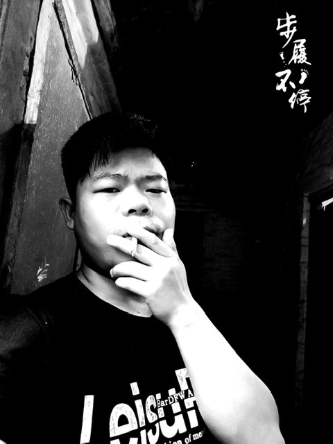 一見鍾情的第五张照片--佛山中老年相亲网